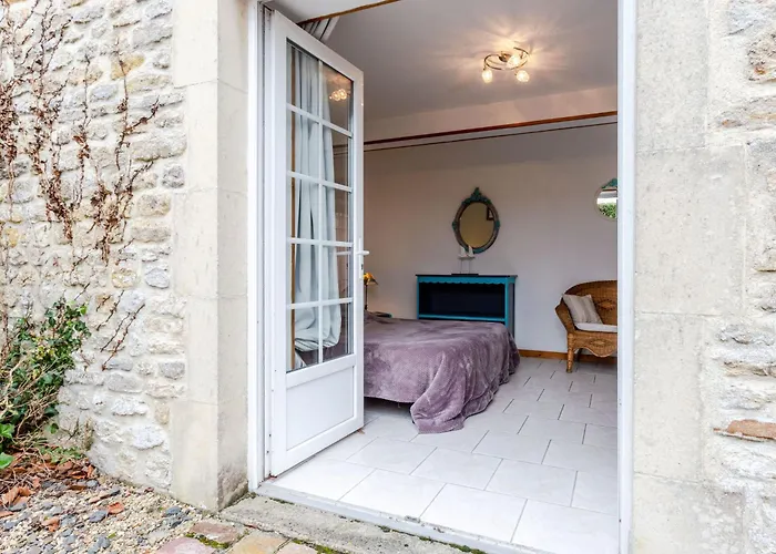 Les Lutins By Interhome Commes